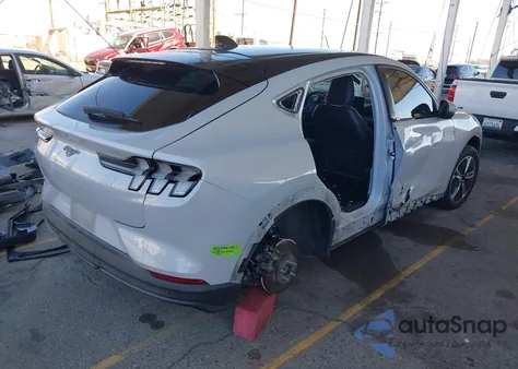 2021 Ford Mustang Mach-E Select z USA, uszkodzony, nr VIN 3FMTK1RM3MMA43376